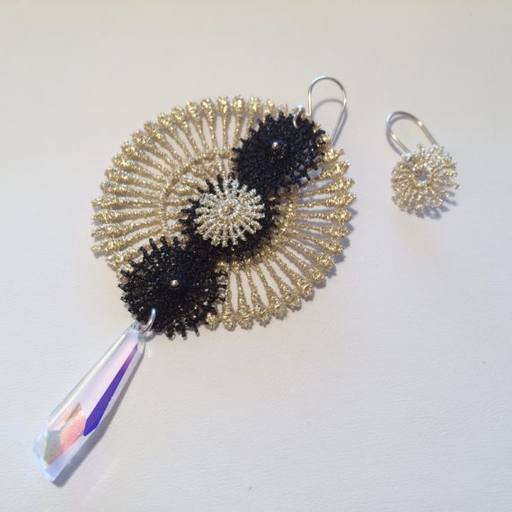 Astres | Eclipse | Dentelle et Swarovski – Image 2
